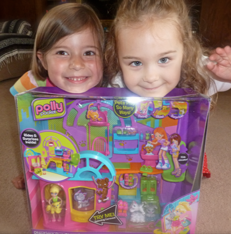 Polly Pocket Playtime Pet Shop Play Set and Polly Pocket DVD