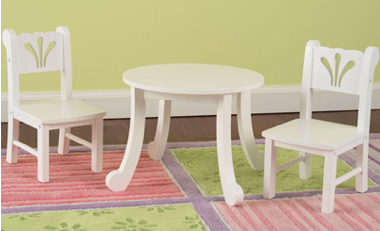 dolls table and chairs set